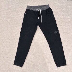 Men’s Vuori Balboa sweatpants, size M, black